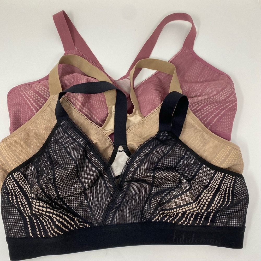 Lululemon Awake to Lace Sports Bra Bundle 38D